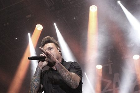Live-Foto Papa Roach- Crooked Teeth World Tour 2017/ Alsterdorfer Sporthalle Hamburg