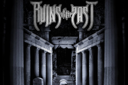 Coverartwork des Albums "Ruins Of The Past" der Band RUINS OF THE PAST