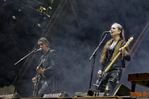 Konzertfotos von Manntra beim Rockharz Festival 2018