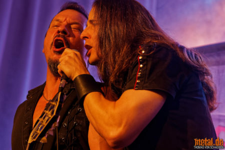 Fotos von Riot V auf der Apocalypse over Europe Tour 2018