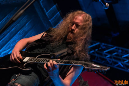 Konzertfotos von Orden Ogan auf dem The Rise Of Chaos Festival 2018