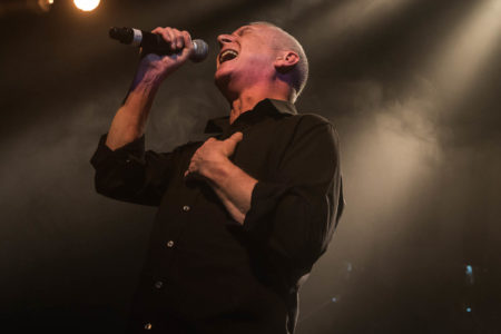 Konzertfotos von Thunder auf der Stand Up Tour 2019