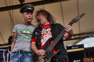 Konzertfoto von The Idiots - Rock Hard Festival 2019