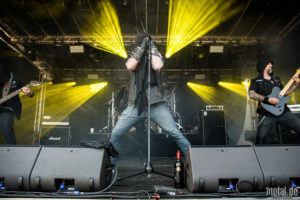 Konzertfoto von Thron - Baden In Blut 2019