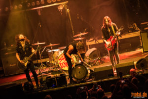 Konzertfoto von Tyler Bryant & The Shakedown