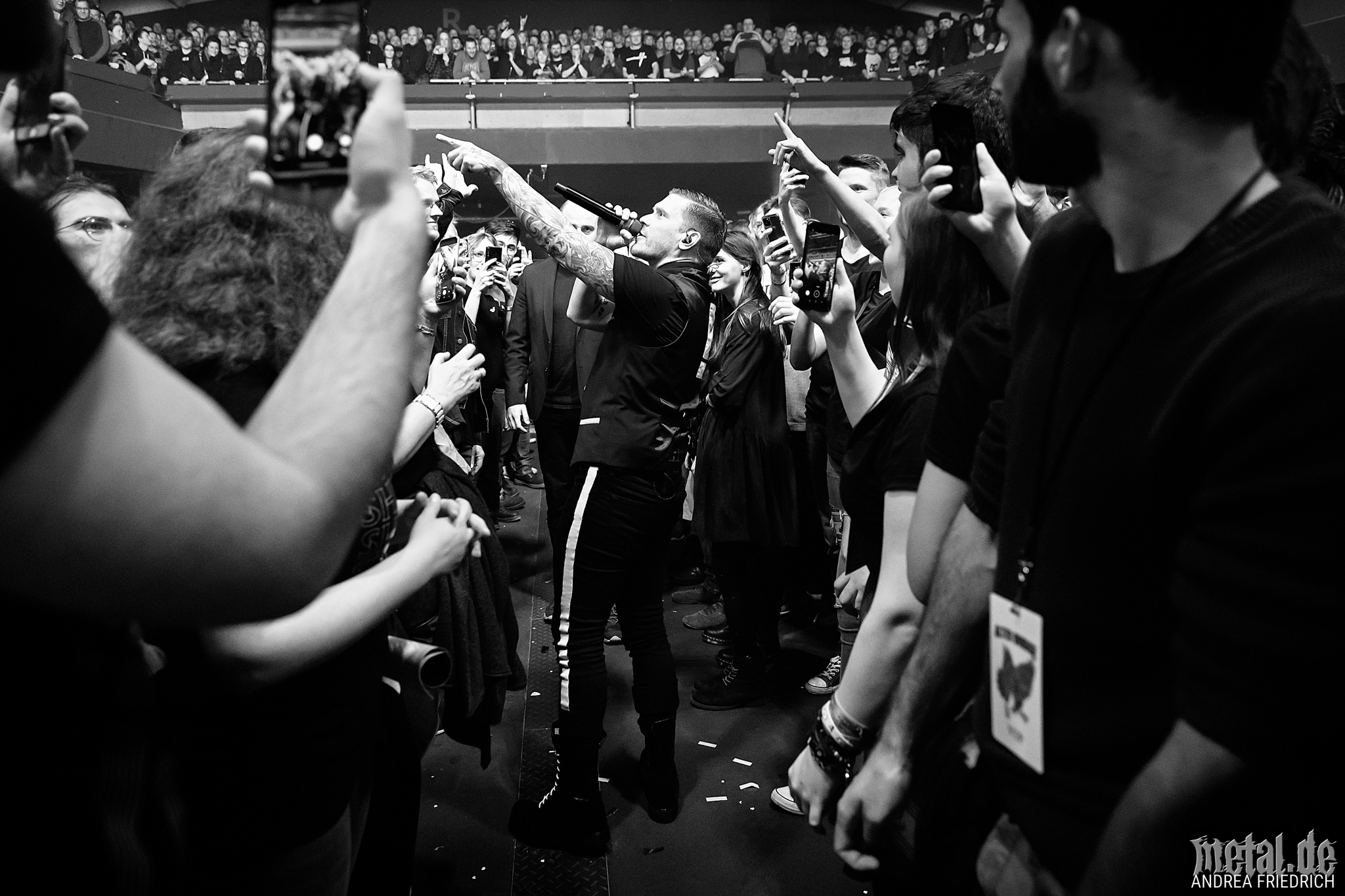 Konzertfoto von Shinedown - Walk The Sky Tour 2019