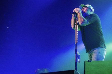 Staind live at Foxwoods (by Keith Koenig)
