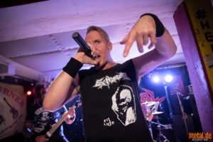 Konzertfoto von Surgical Strike - Hannover Metalfest 2021