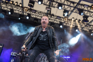 Konzertfoto von Axxis - Rock Hard Festival 2022