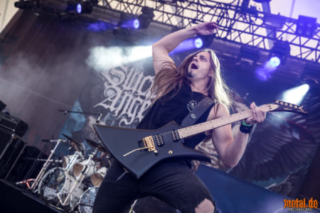 Konzertfoto von Suicidal Angels - Rock Hard Festival 2022