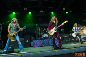 Konzertfoto von The Dead Daisies - Live 2022