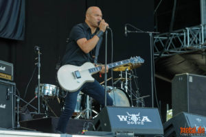 Konzertfoto von Danko Jones - Wacken Open Air 2022