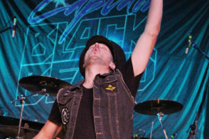 Konzertfoto von Captain Black Beard - Indoor Summer Festival 2022