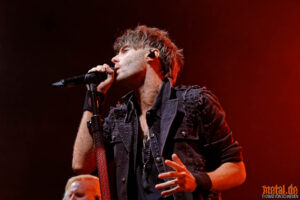 Konzertfoto von The Raven Age- 15 Years Tour 2024