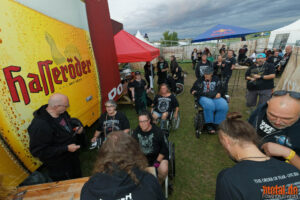 Foto der Orden Ogan Autogrammstunde - Rockharz Open Air 2024