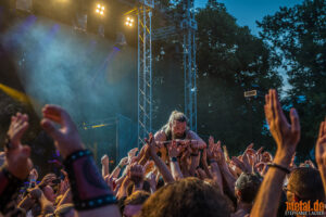 Konzertfotos von Saltatio Mortis auf Ihrer Burgentour Finsterwacht 2024 in Esslingen