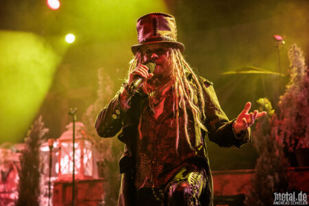 Konzertfoto von Korpiklaani - Wolkenschieber Winter Tour 2024