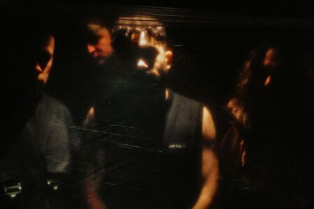 Love Is Noise Bandfoto 2025