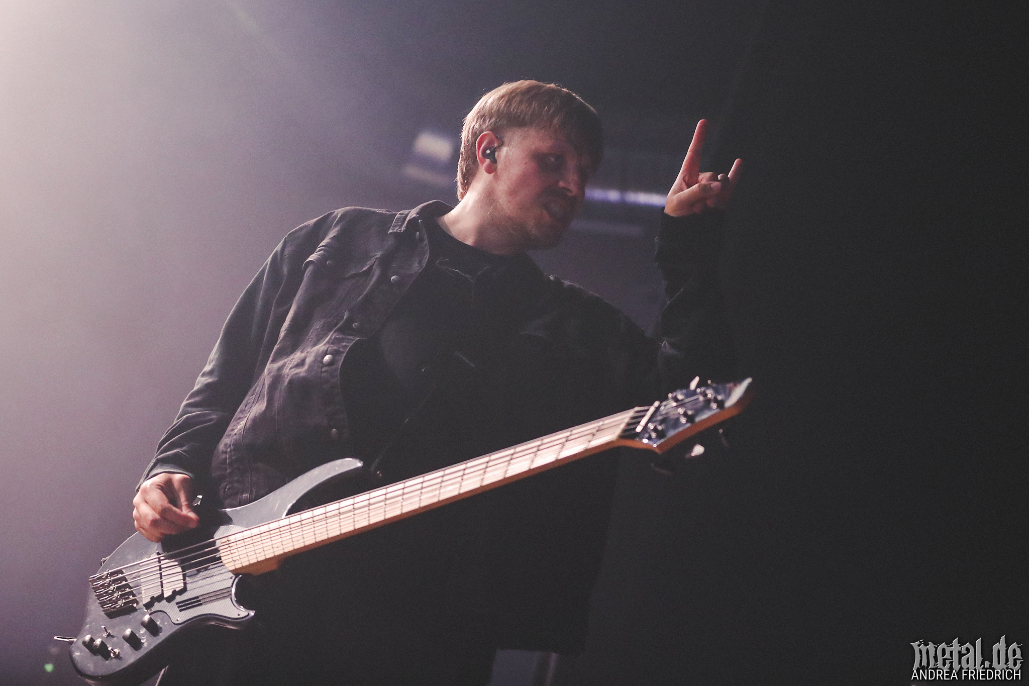Konzertfoto von Half Me - Europe Summer 2025 Tour