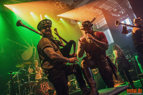 Konzertfoto von Deus Vult - Hexenkessel Festival 2025