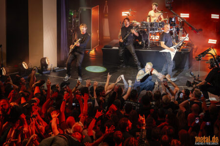 Konzertfoto von Parkway Drive - Closer Than Ever 2025