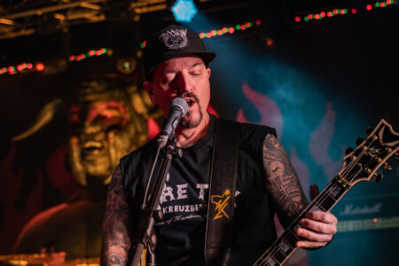 Konzertfoto von Hatebreed - Make The Demons Obey Tour 2025