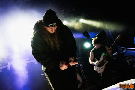 Konzertfoto von Catch Your Breath - Carnal Nature World Tour