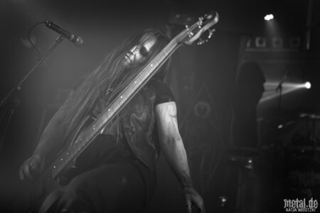 Konzertfoto von Unhallowed - Desecrating Europa 2025