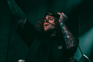 Konzertfoto von God Complex - Heaven Let Them Die Tour 2026