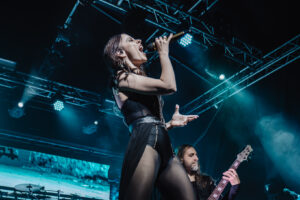 Konzertfoto von Beyond the Black - Rising High Tour 2026