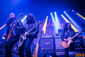 Konzertfoto von Asomvel - Gutsy Welttournee 2026