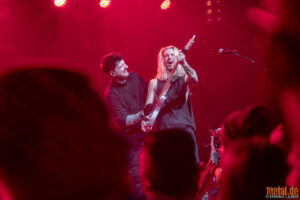 Kontertfoto von From Ashes To New – 2026 Europe / UK Tour in Köln