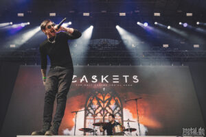 Konzertfoto von Caskets - Mystic Festival 2026