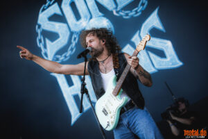 Konzertfoto von The Sons Of Huens - Summer Breeze Open Air 2026