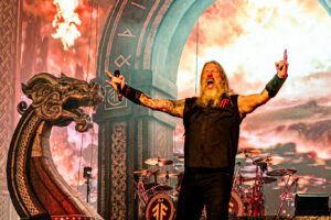 Konzertfoto von Amon Amarth - The Allfather Awakens Tour 2026